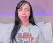 missbombom is a 21 year old female webcam sex model.
