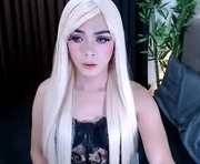 heaven_amethyst is a  year old female webcam sex model.