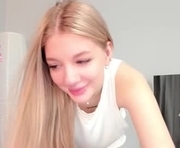 meowmonica is a 19 year old female webcam sex model.