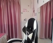 gleon_ is a  year old female webcam sex model.