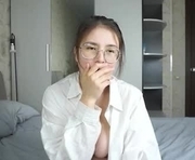 randichaplin is a 18 year old female webcam sex model.
