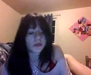 laneystone is a  year old female webcam sex model.