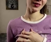 harribliss is a 18 year old female webcam sex model.