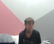 merily_duff is a 25 year old female webcam sex model.