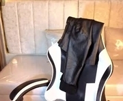 juliana_tx is a  year old female webcam sex model.