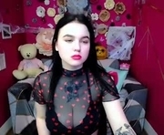 naomi_hoter is a 18 year old female webcam sex model.