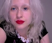 your_coraline is a  year old female webcam sex model.