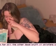 scarlett_sinclair is a 28 year old female webcam sex model.
