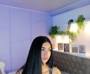 scarlet_ibiza is a 18 year old female webcam sex model.