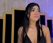 naishaford is a 19 year old female webcam sex model.