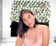hadanikole is a 20 year old female webcam sex model.