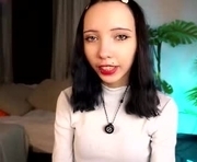 glennabellew is a 18 year old female webcam sex model.