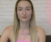 alice_sweet_01 is a 21 year old female webcam sex model.