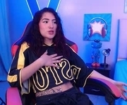 sabriinaa_fox is a 18 year old female webcam sex model.