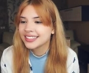 danibedonie is a 18 year old female webcam sex model.