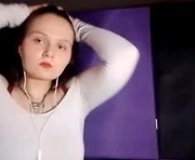 keenaureta is a 18 year old female webcam sex model.