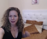 alejandraalba is a 44 year old female webcam sex model.