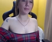 alya_s is a 28 year old female webcam sex model.