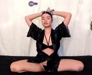 _friends_with_benefits is a 26 year old couple webcam sex model.