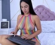 mariinasunn is a  year old female webcam sex model.