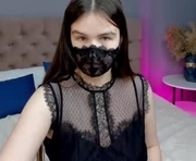 bella_monro is a 18 year old female webcam sex model.