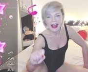 lolly_polly_779977 is a 43 year old female webcam sex model.