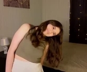 harrietcodrington is a 18 year old female webcam sex model.