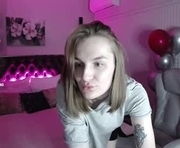 vikky_moon is a 22 year old female webcam sex model.