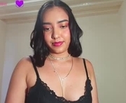 roxy_castello is a 20 year old female webcam sex model.