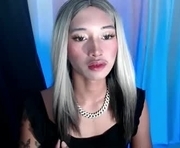 ur_sexyllie is a  year old shemale webcam sex model.