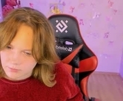 madeline_doll is a 21 year old female webcam sex model.