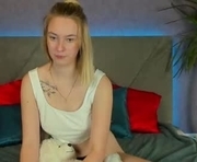 jessica_hanson is a 19 year old female webcam sex model.