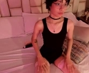 _yuqi_ is a 19 year old female webcam sex model.