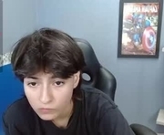 bryce_evans is a 18 year old shemale webcam sex model.