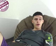 mattbauman94 is a 22 year old male webcam sex model.