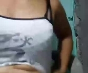 sweet_nina4uxx is a 26 year old female webcam sex model.
