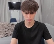 your_shy_guy is a 18 year old male webcam sex model.