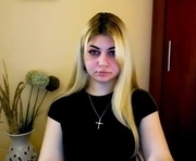 love_instinct is a 18 year old female webcam sex model.