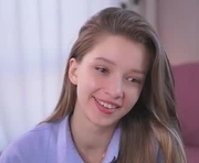little_poetry is a 18 year old female webcam sex model.