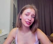 shawty__mariaa is a 21 year old female webcam sex model.