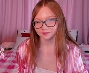luv_tessa is a 18 year old female webcam sex model.