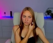 milaaddam is a 18 year old female webcam sex model.