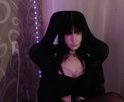 naemiblush is a 18 year old female webcam sex model.