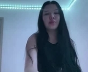 mariloujenkens is a 18 year old female webcam sex model.