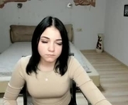 dianaolsens is a 19 year old female webcam sex model.