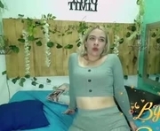 byanca_winklar is a 28 year old female webcam sex model.