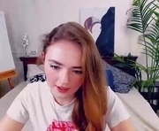 leonalebowski is a 19 year old female webcam sex model.