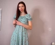 happyvivy is a 18 year old female webcam sex model.