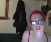 meeturmakers is a  year old couple webcam sex model.