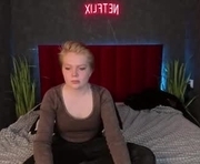beatrice_les is a 20 year old female webcam sex model.